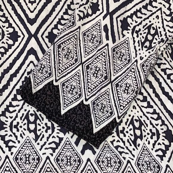 Fun2fun Women's 3/4 Sleeve Top Blouse Bohemian Geometric Tunic Black Size Medium - Picture 9 of 11